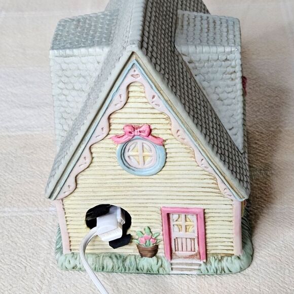 Midwest of Cannon Falls Cottontail Lane Light Up Ceramic Rose Cottage - Picture 6 of 9
